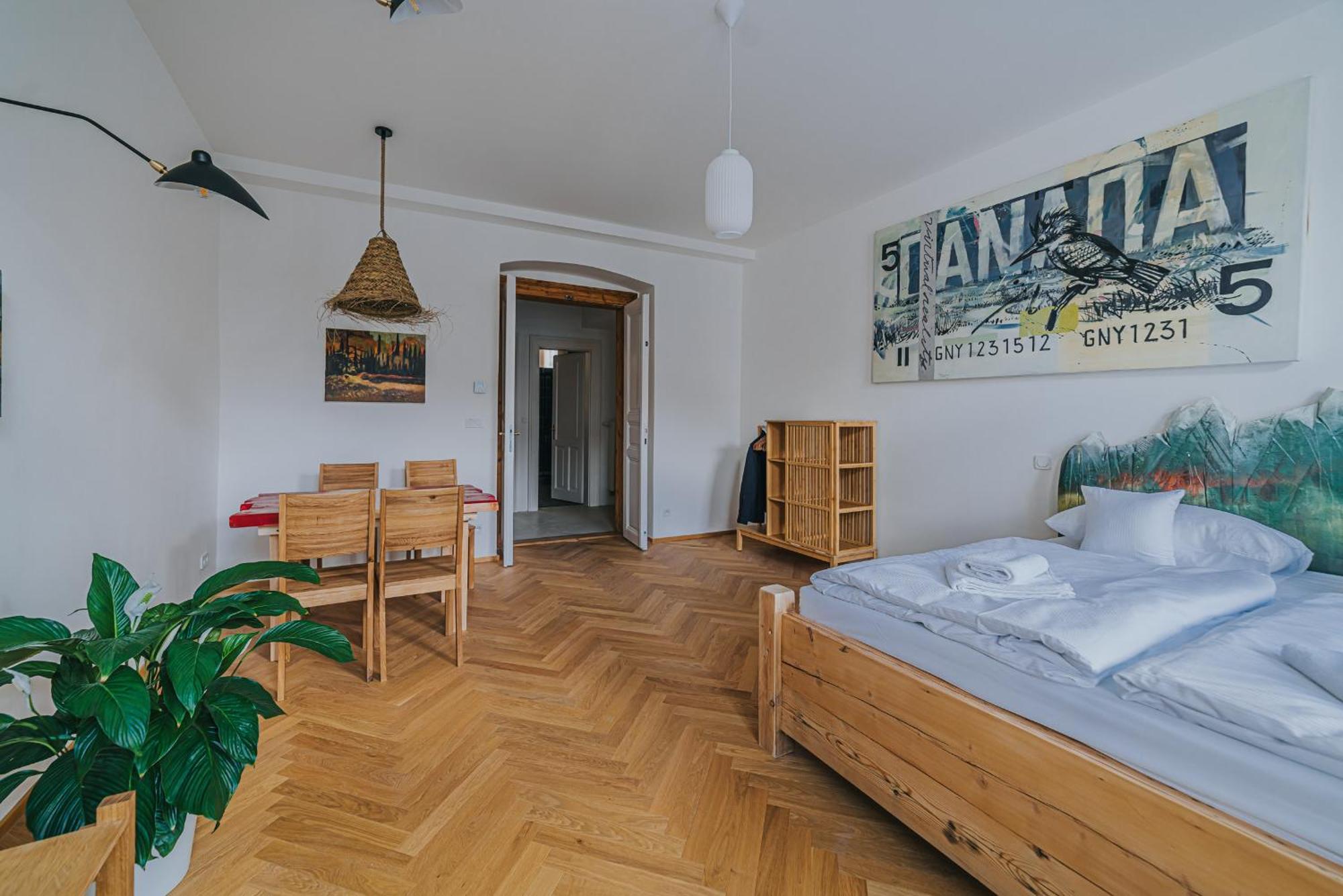 Bohemian Experience Aparthotel Praha Bagian luar foto