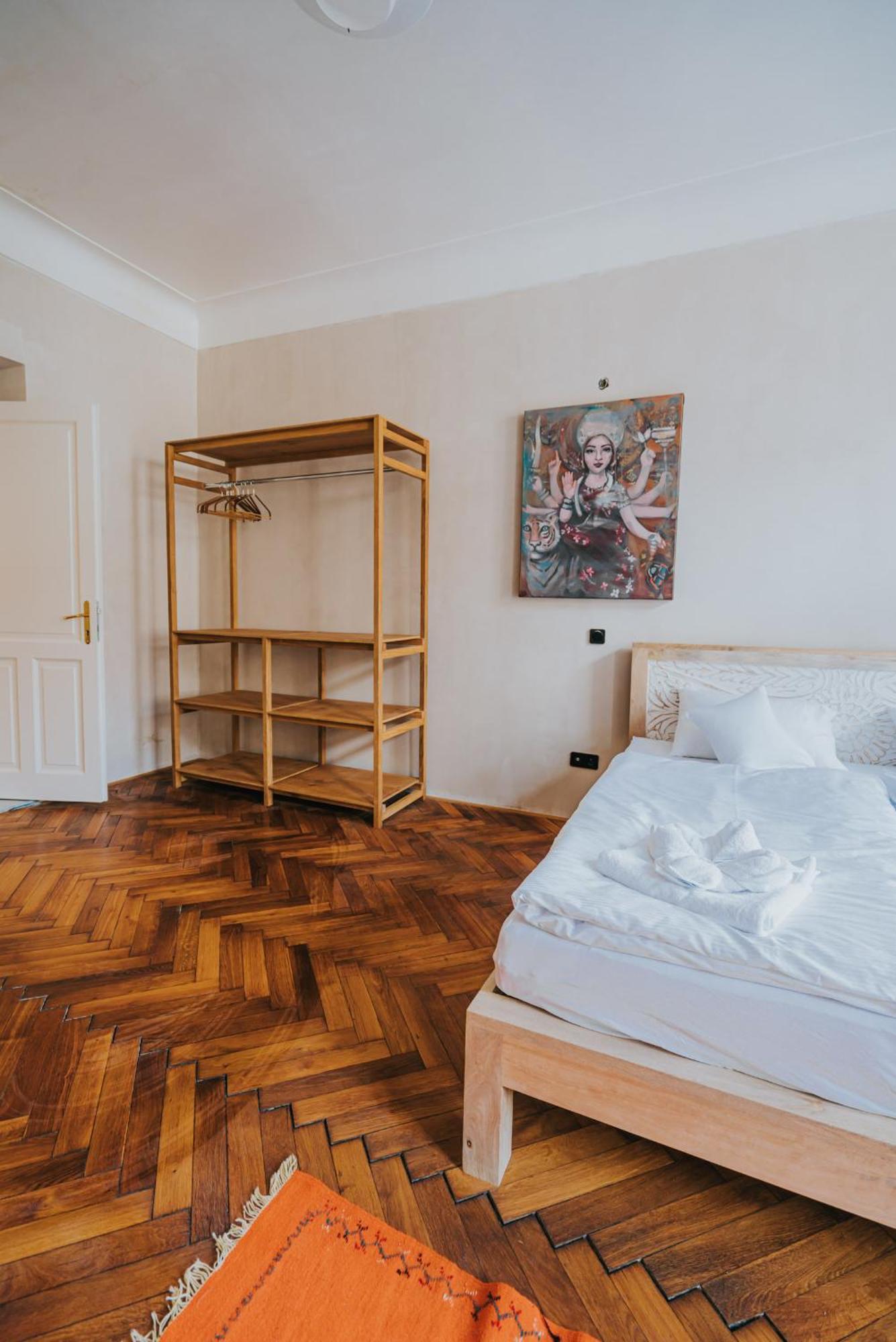 Bohemian Experience Aparthotel Praha Bagian luar foto