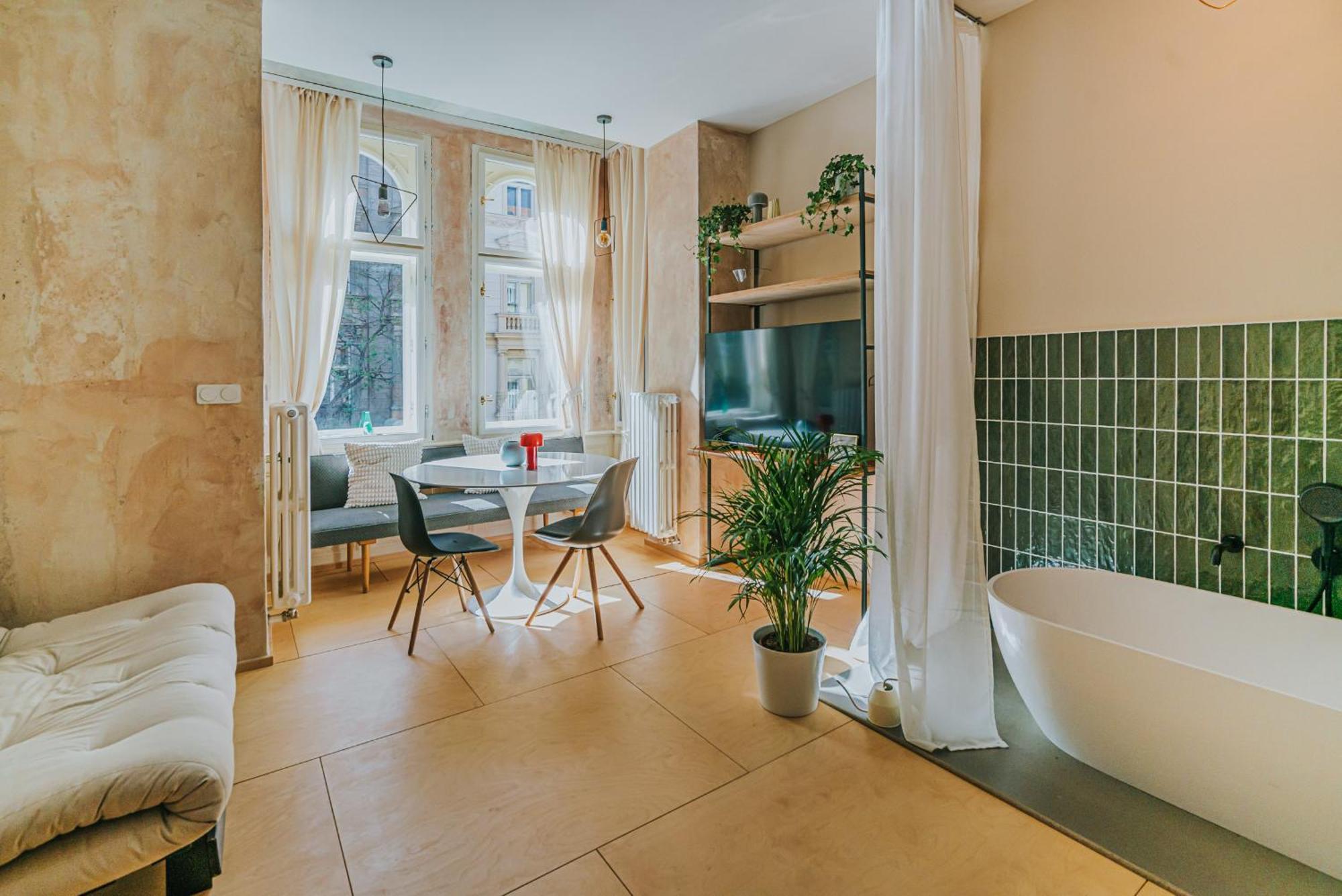 Bohemian Experience Aparthotel Praha Bagian luar foto