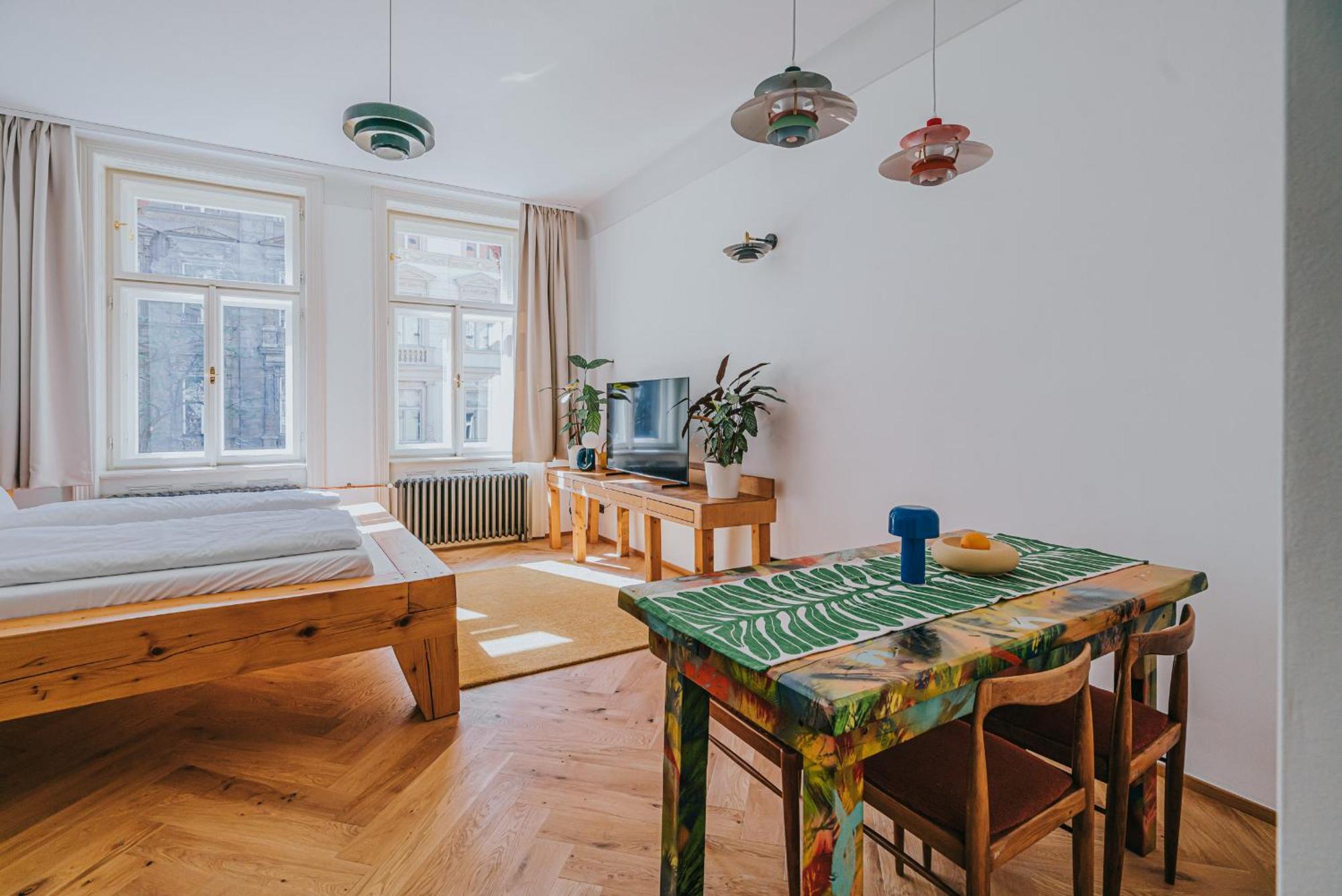 Bohemian Experience Aparthotel Praha Bagian luar foto