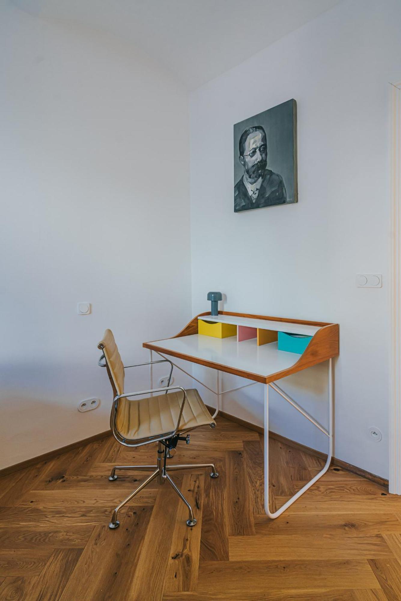 Bohemian Experience Aparthotel Praha Bagian luar foto